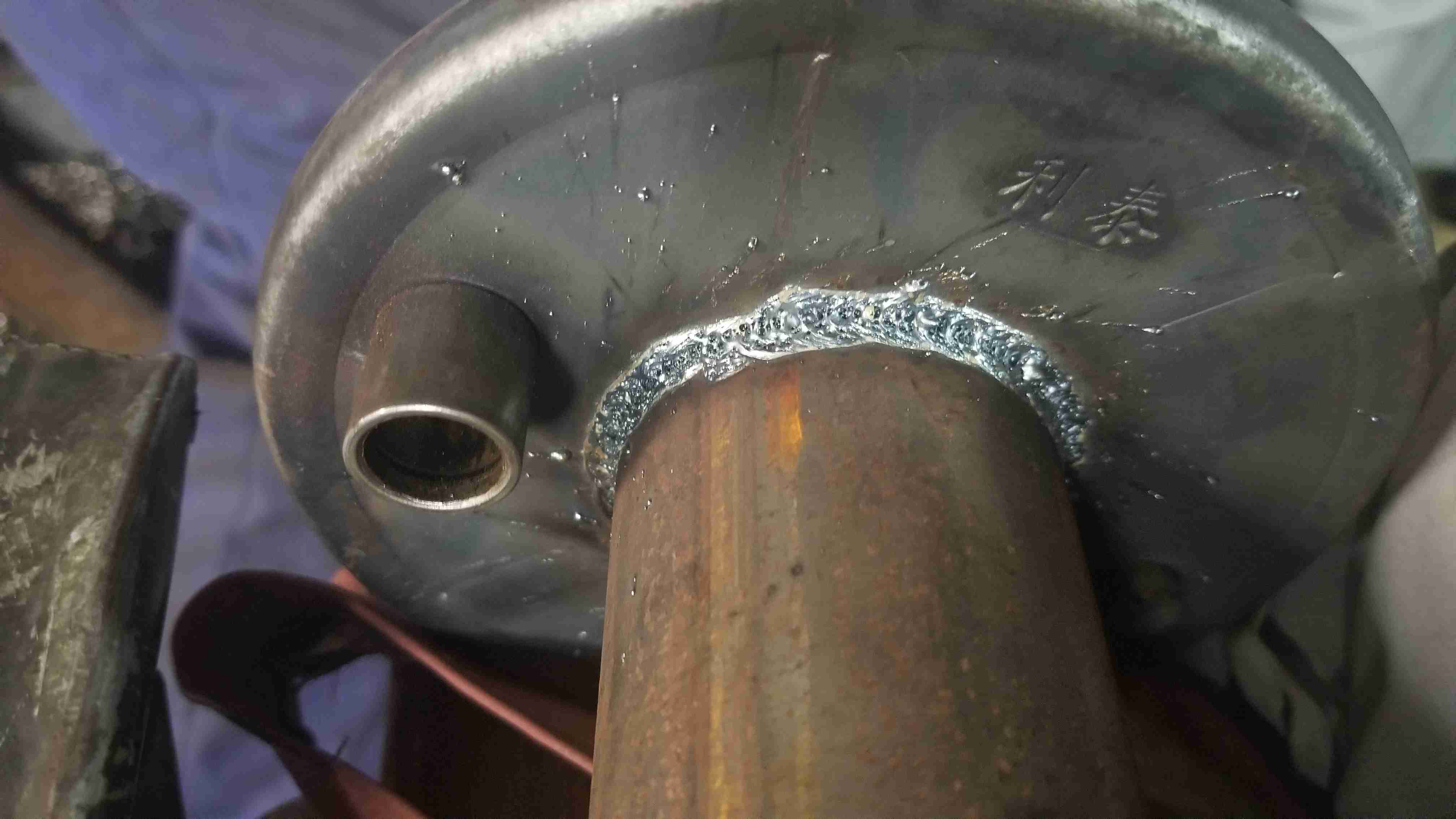 2、山東省做激光器塑料焊接機(jī)器設(shè)備生產(chǎn)廠家有什么？